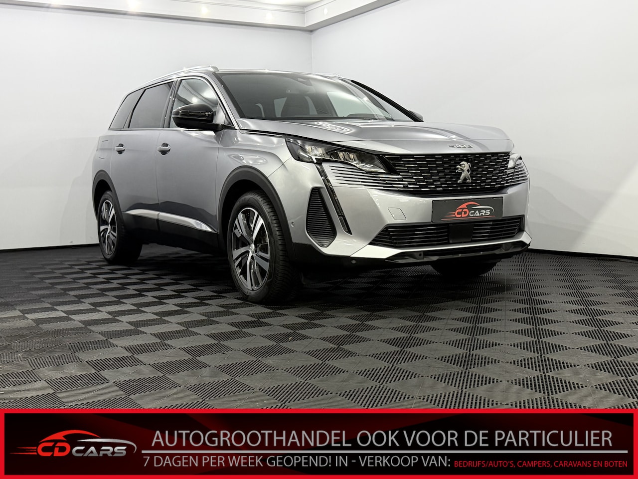Peugeot 5008 - 1.2 Hybrid 136 Allure Pack Business 7P 360 Camera, Navi, Rijstrook correctie, Cruise contr - AutoWereld.nl