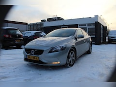 Volvo V40 - 1.6 D2 Summum