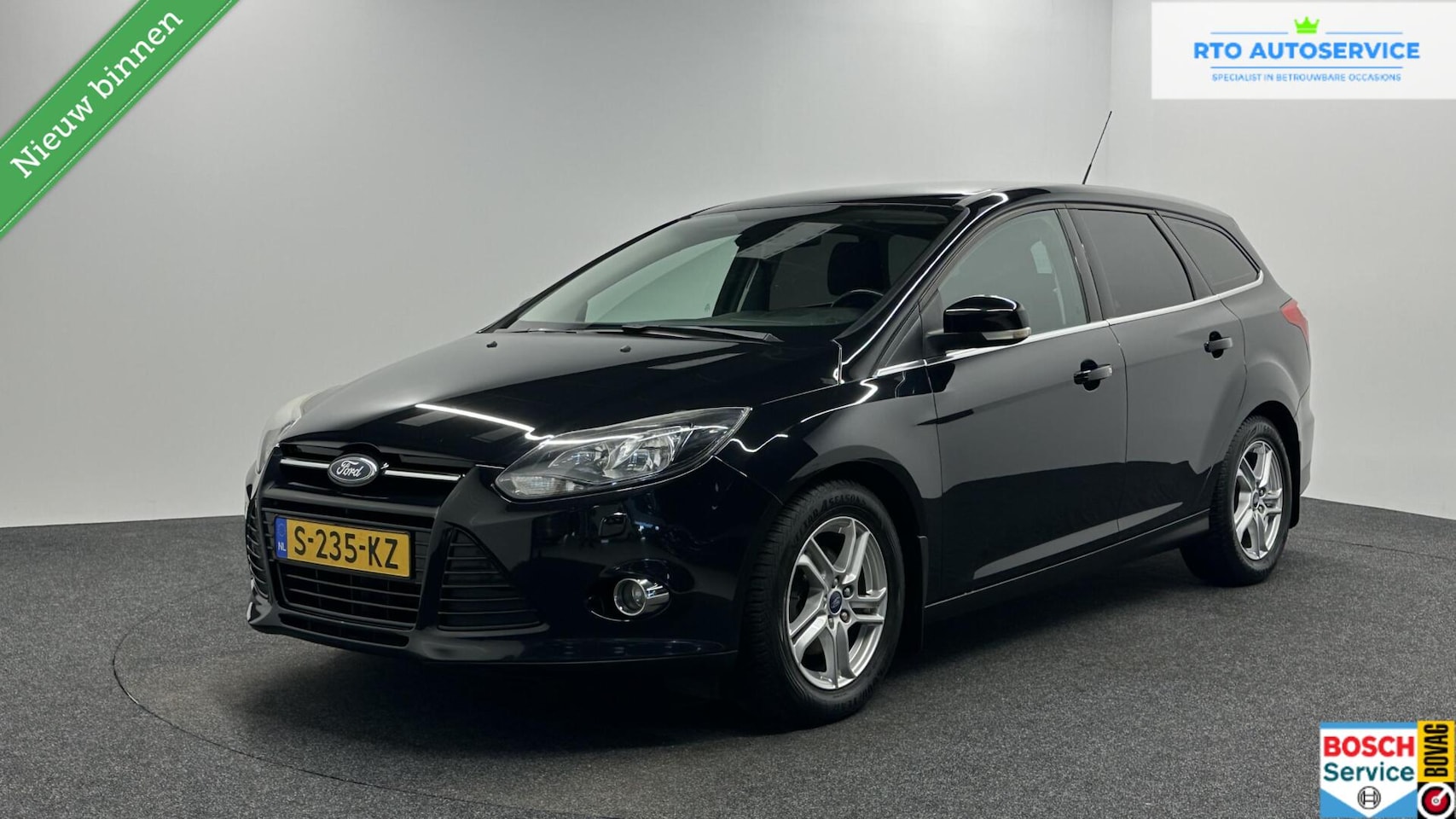 Ford Focus Wagon - 1.0 EcoBoost Titanium TREKHAAK ECC LM CRUISE. - AutoWereld.nl