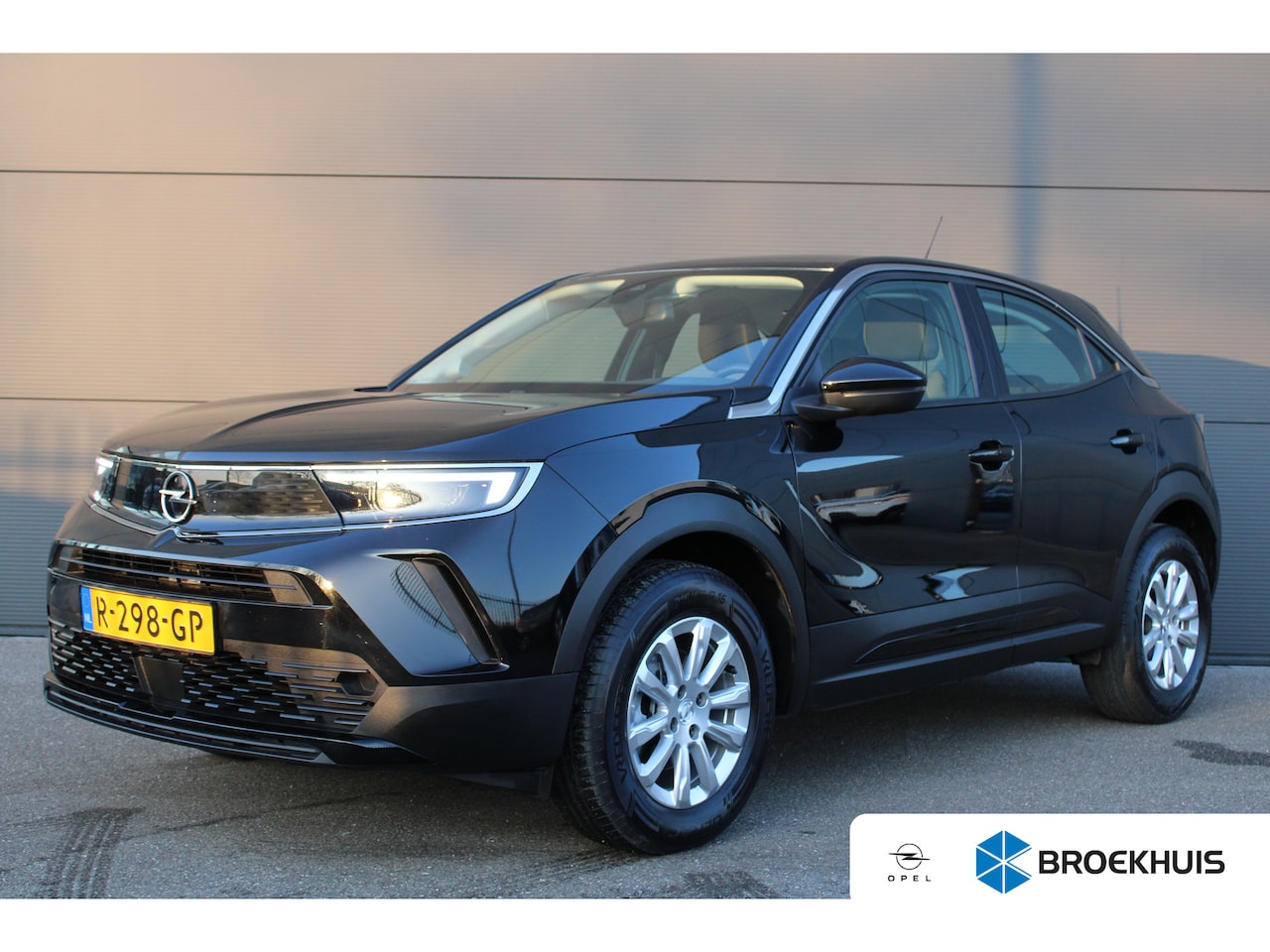 Opel Mokka - 1.2 Turbo Edition | Automaat | Navigatie | Camera | Trekhaak | Apple carplay | Lichtmetaal - AutoWereld.nl