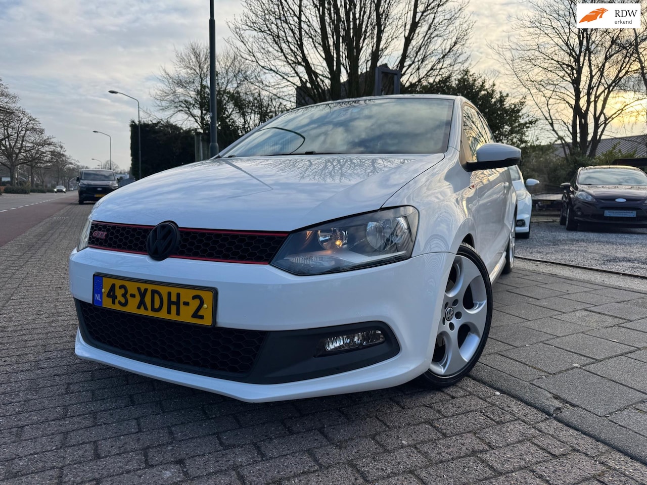 Volkswagen Polo - 1.4 TSI GTI Clima Elek Pakket Cruise Navi Lmv - AutoWereld.nl