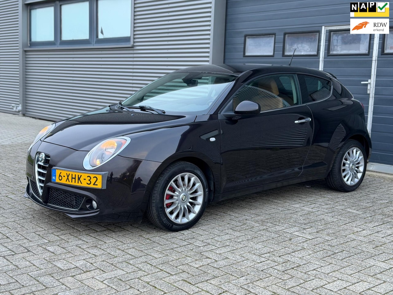 Alfa Romeo MiTo - 1.3 JTDm ECO Esclusivo NAVI - LEER - NETTE STAAT - NWE APK! - AutoWereld.nl