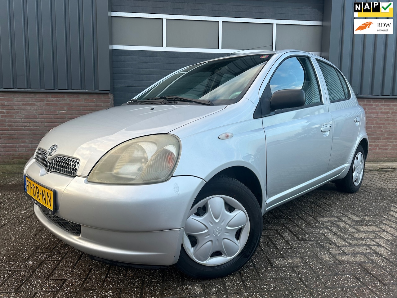 Toyota Yaris - 1.0-16V VVT-i Sol / 2e eigenaar / Airco - AutoWereld.nl