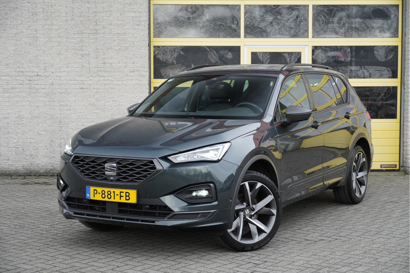 SEAT Tarraco - 1.5 TSI 150PK! FR Business Intense BJ2022 Lmv 20" | Led V+A | Pdc | Navi | Keyless entry | - AutoWereld.nl