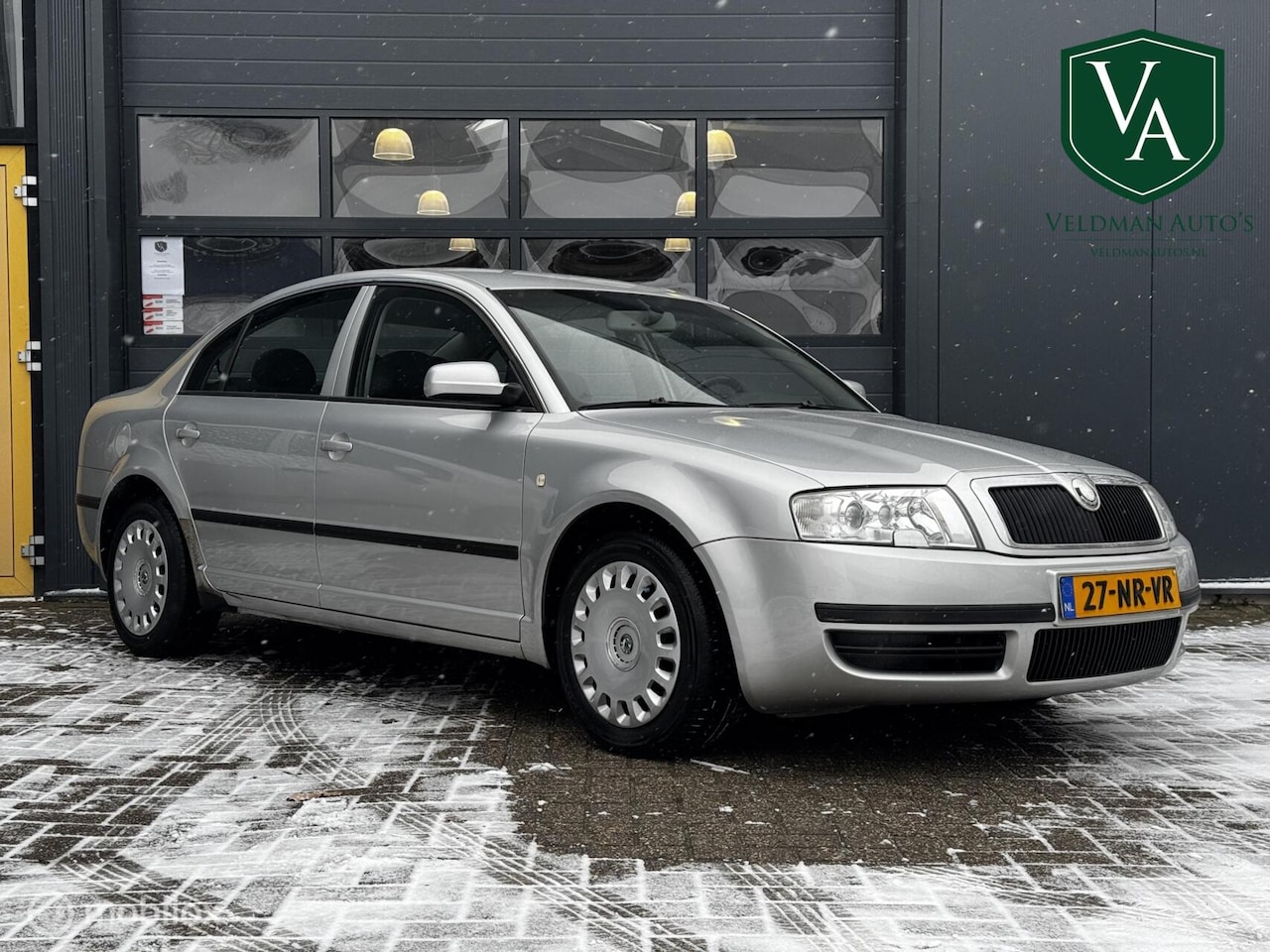 Skoda Superb - 2.0 Comfort | Cruise Control - AutoWereld.nl