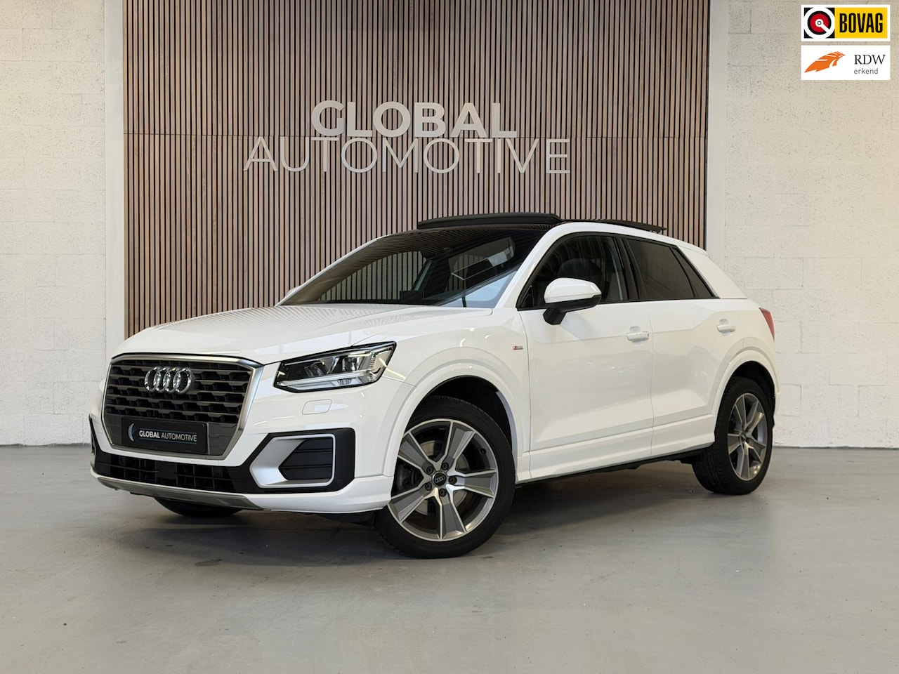 Audi Q2 - 35 TFSI CoD S LINE - SCHUIFDAK - AutoWereld.nl