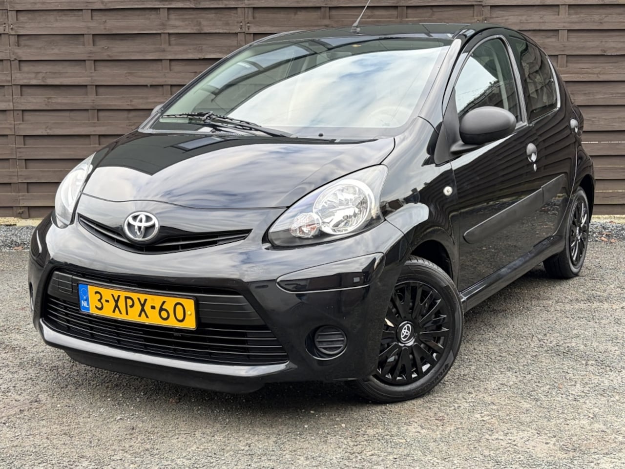 Toyota Aygo - 1.0 VVT-i Now / Airco / EL-ramen / NAP - AutoWereld.nl