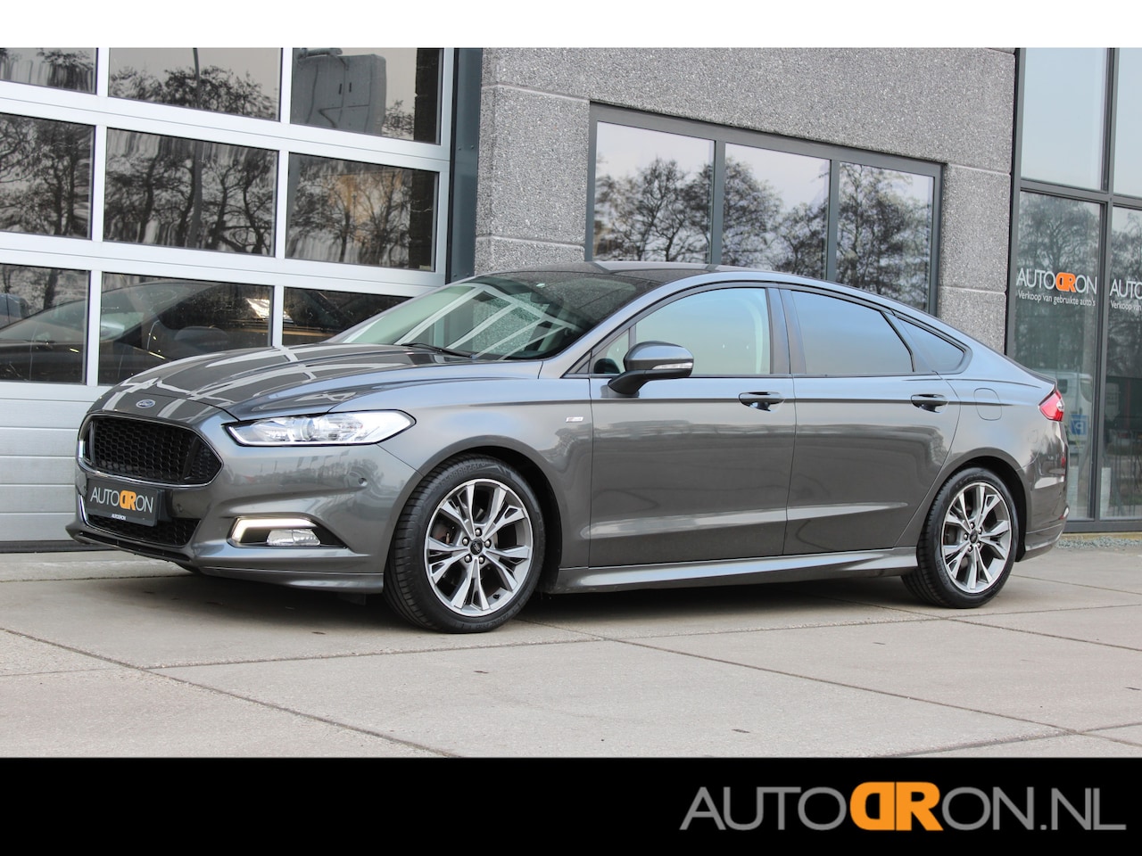 Ford Mondeo - 1.5 Ecoboost 161 Pk ST Line HB Navigatie / 18 inch LM / Dealer onderhouden - AutoWereld.nl