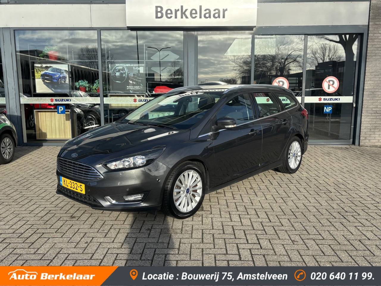 Ford Focus Wagon - 1.5 Titanium | Trekhaak | Parkeersensoren | - AutoWereld.nl