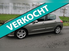 Peugeot 308 - 1.6 VTi Signature 5 Drs met Navigatie