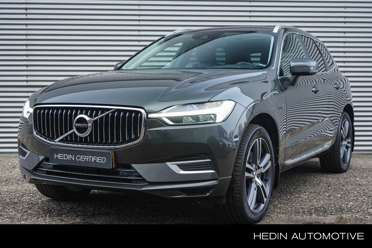 Volvo XC60 - T8 390pk AWD Inscription PHEV Plug-in Hybrid | Bowers & Wilkins Premium Audio | Trekhaak | - AutoWereld.nl