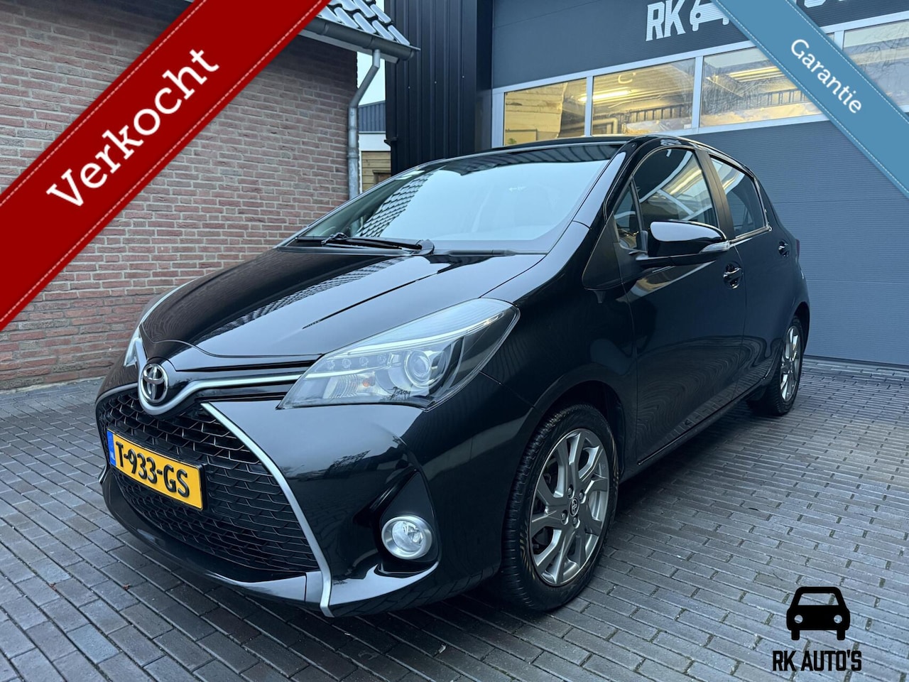 Toyota Yaris - 1.3 VVT-i Business Plus / Trekhaak / Nieuwstaat - AutoWereld.nl