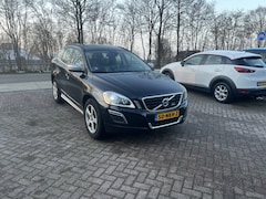 Volvo XC60 - 2.0T R-Design NAVI CLIMA STOELVERWARMING