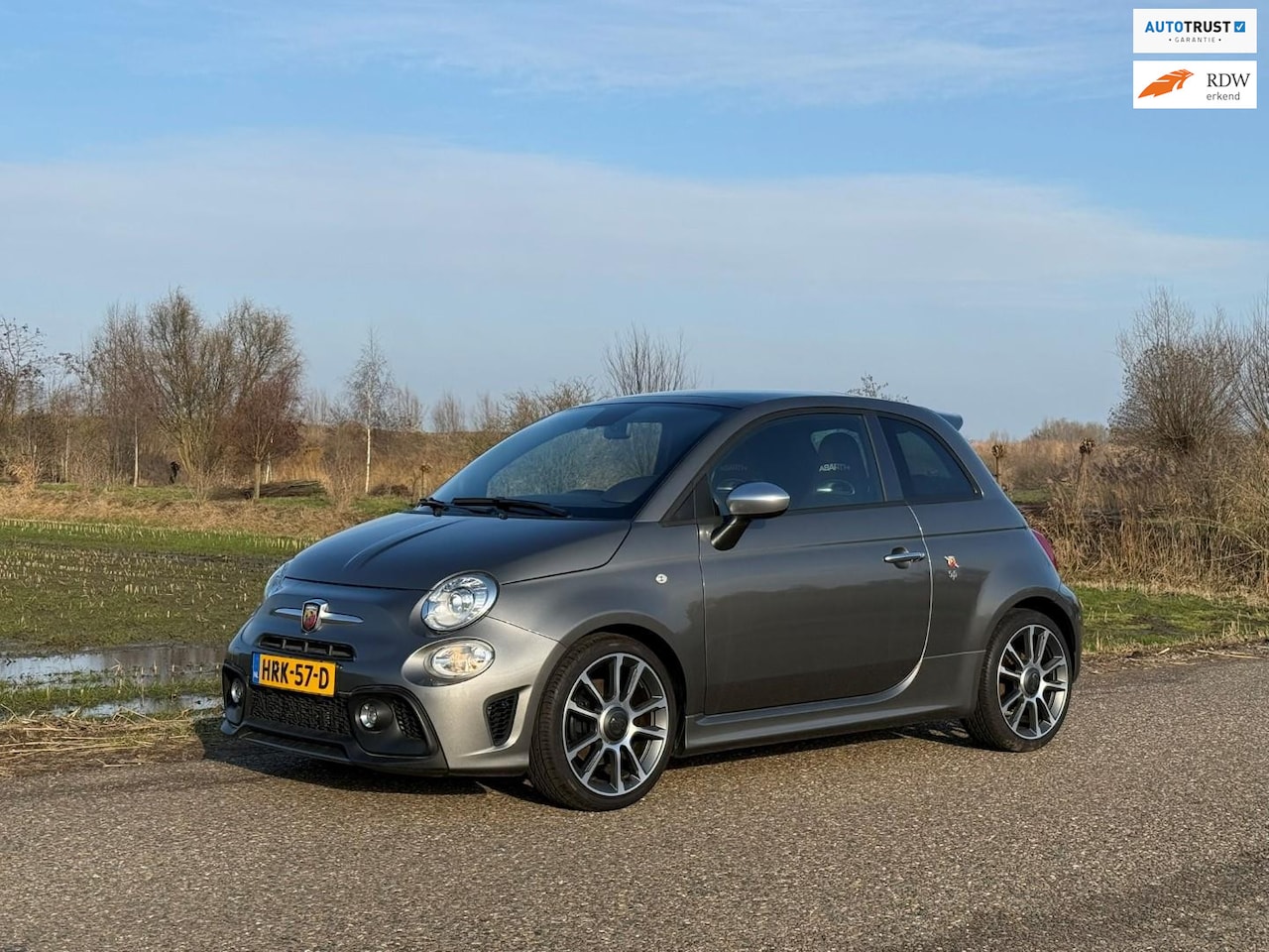 Fiat 500 Abarth - 1.4 T-Jet Turismo 70th Anniversary met Pano en lage km stand - AutoWereld.nl