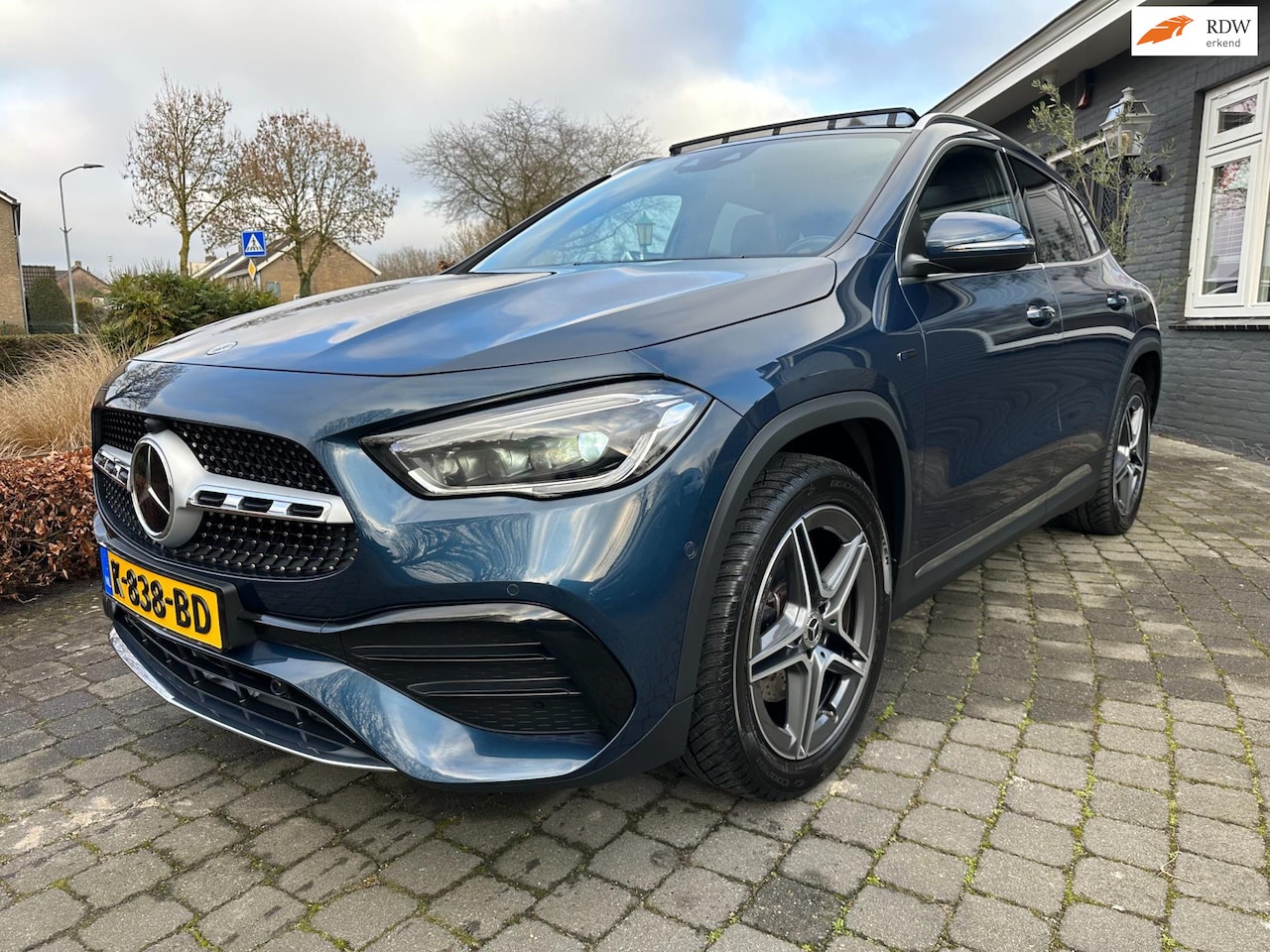 Mercedes-Benz GLA-Klasse - 250 e AMG, Pano, Memory, BTW! - AutoWereld.nl