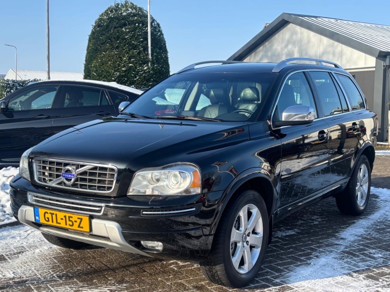 Volvo XC90 - 2.4 D5 Limited Edition 2013 Zwart 7-Persoons - AutoWereld.nl