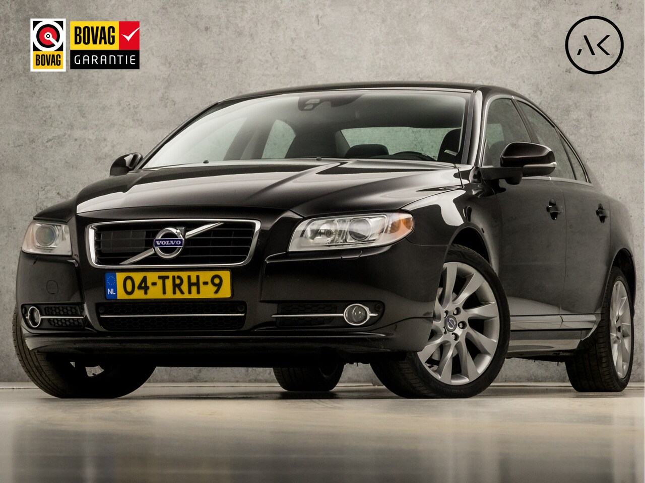 Volvo S80 - 1.6 T4 Deluxe 180Pk Automaat (NAVIGATIE, MEMORY SEATS, LEDER, XENON, PARKEERSENSOREN, ADAP - AutoWereld.nl