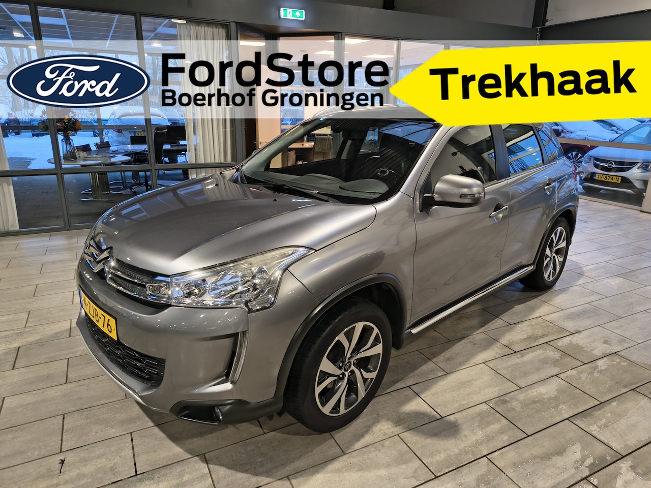 Citroën C4 Aircross - 1.6 16V 117 pk Collection | Trekhaak | Pano | Half leer | 4 seiz. banden | Clima | Cruise - AutoWereld.nl