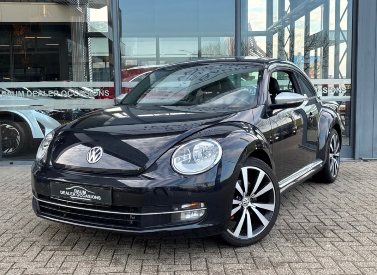 Volkswagen Beetle - 2.0 TSI SPORT AUTOMAAT LEDER NAVI LMV PDC-CAMERA - AutoWereld.nl