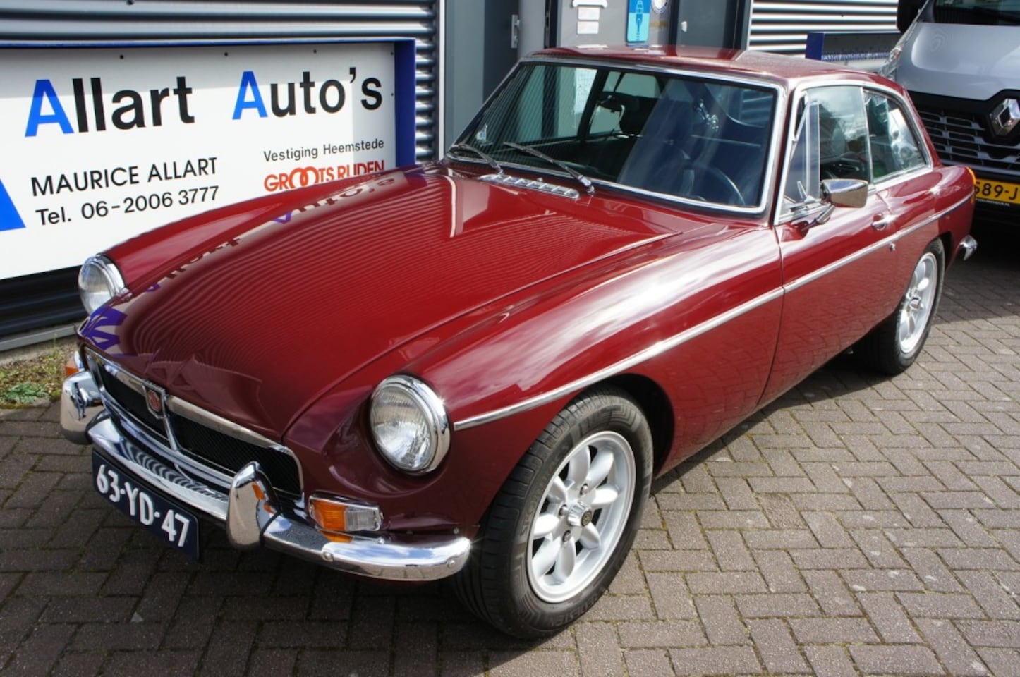 MG B type - GT - AutoWereld.nl