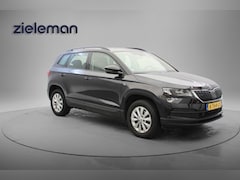 Skoda Karoq - 1.5 TSI ACT Business Edition Automaat - Carplay, Navi, Cruise, Clima, Stoelverw