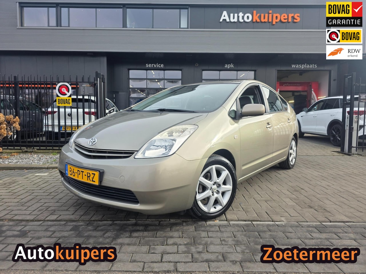 Toyota Prius - 1.5 VVT-i | AUTOMAAT | NAP | WEINIG KM! | Met o.a. climate control en cruise control! - AutoWereld.nl