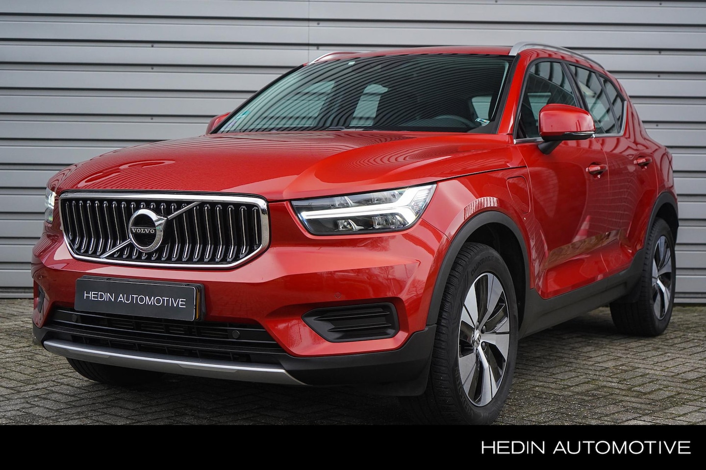 Volvo XC40 - 1.5 T4 Recharge Inscription Expression | Keyless Entry | Electrisch bedienbare voorstoelen - AutoWereld.nl