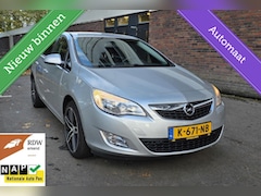 Opel Astra - 1.4 Turbo Sport 2011 Airco/Navi/PDC/Stoel+Stuurverw/APK