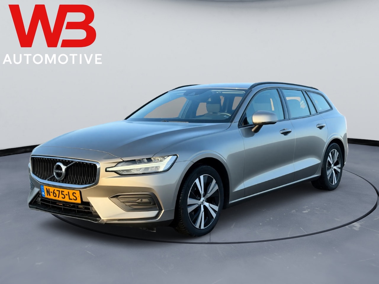 Volvo V60 - 2.0 B3 Momentum Advantage Cruise Clima Carplay - AutoWereld.nl