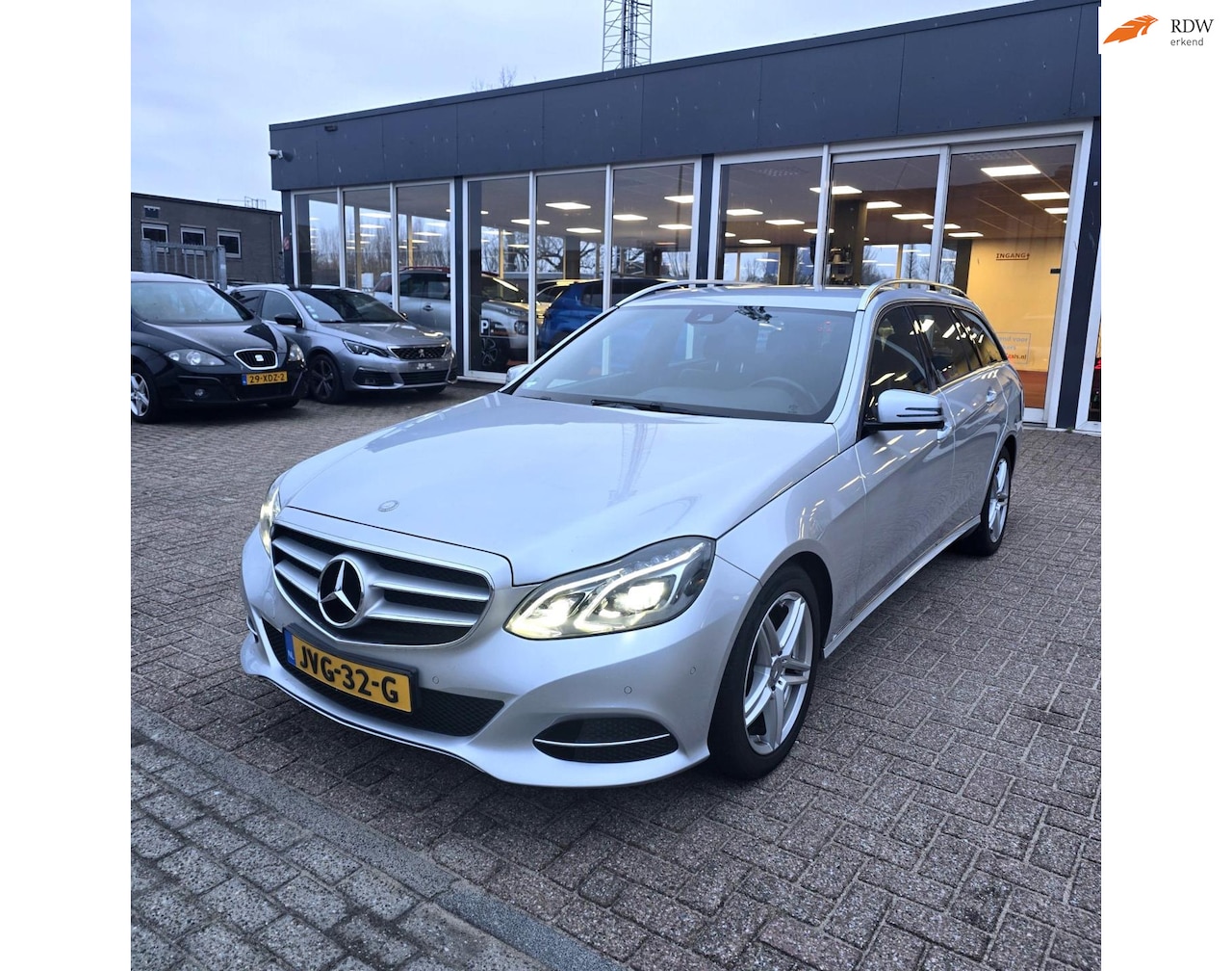 Mercedes-Benz E-klasse Estate - 200 Avantgarde | NAVI | HALF LEDER | CLIMATE CONTROL | VERWARMDE STOELEN | PARKEERSENSOREN - AutoWereld.nl
