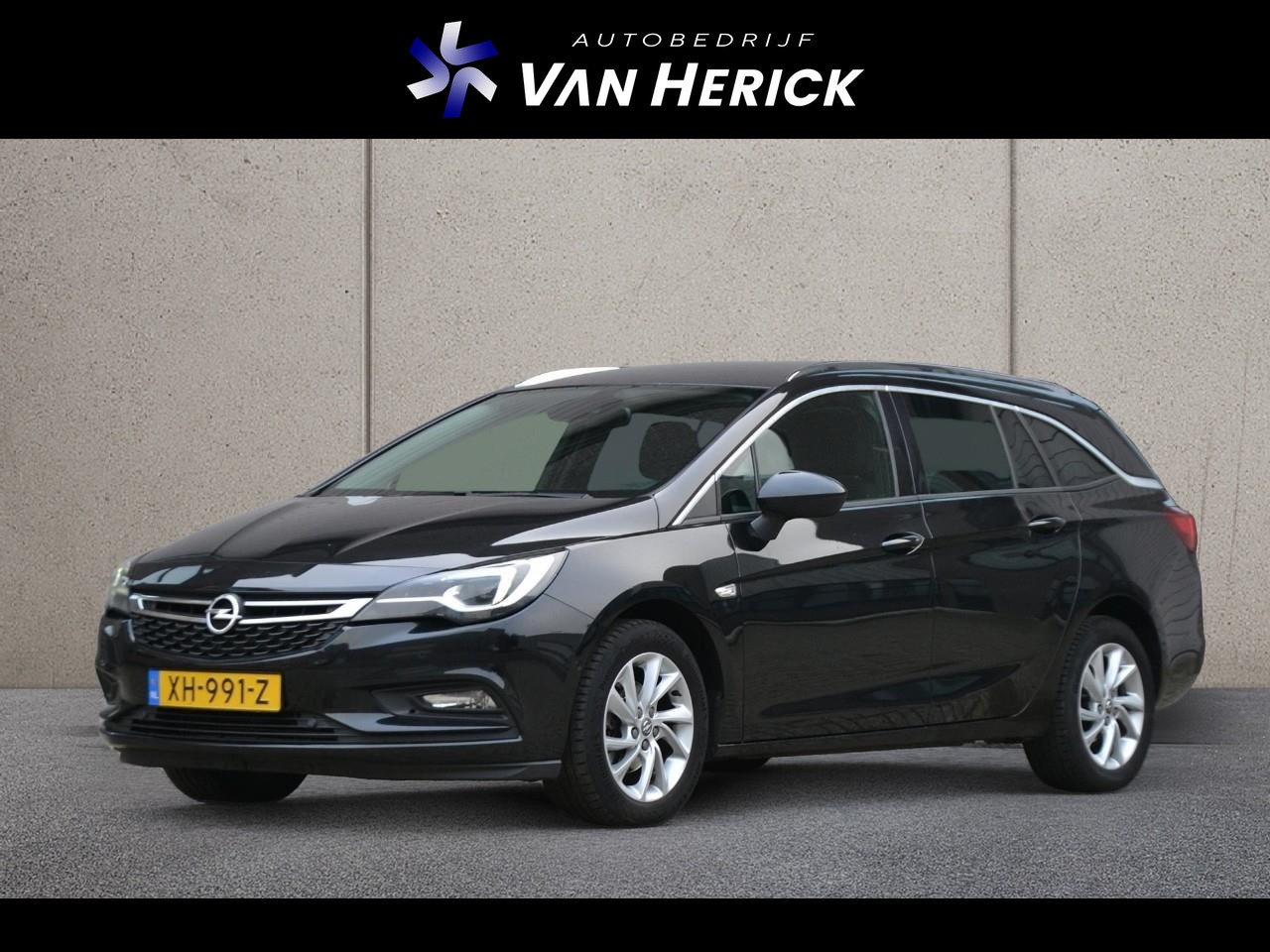 Opel Astra Sports Tourer - 1.4 Innovation 150PK | Navigatie | Achteruitrijcamera | AGR Comfortstoelen - AutoWereld.nl