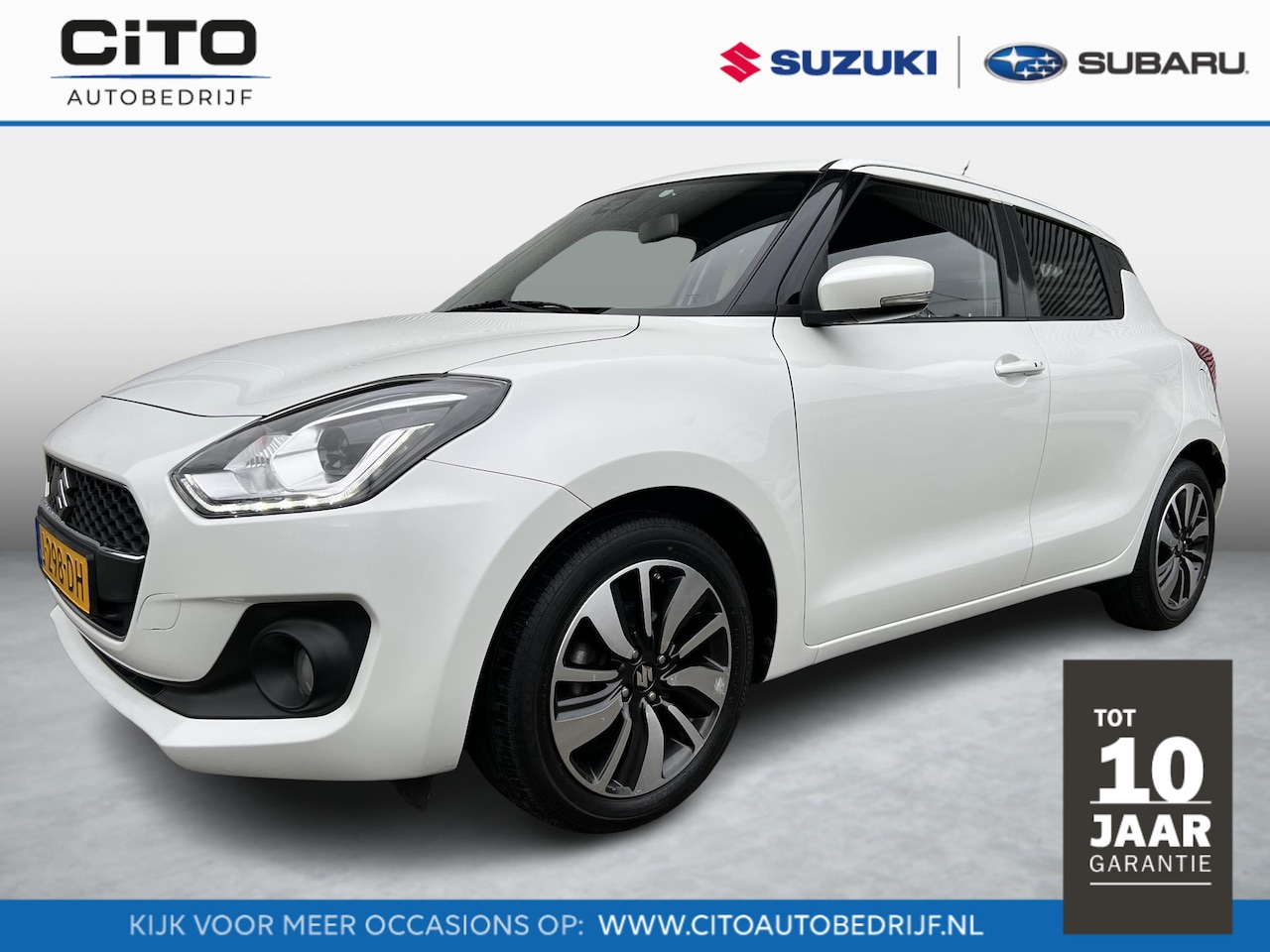Suzuki Swift - 1.2 Stijl Smart Hybrid | Trekhaak | Climate Control | Adaptieve Cruise Control | Apple Car - AutoWereld.nl