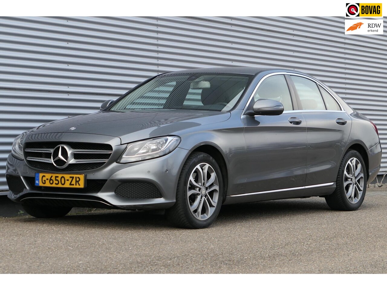 Mercedes-Benz C-klasse - 200 Premium Plus Navigatie Leder Cruise - AutoWereld.nl