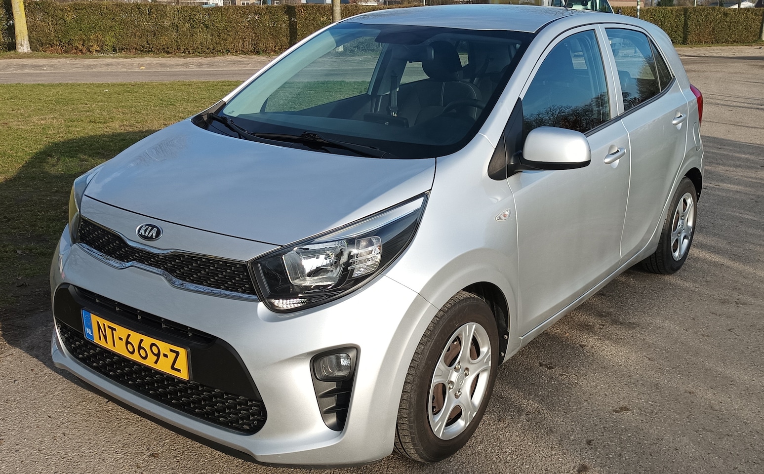 Kia Picanto - 1.0 CVVT ComfortLine - AutoWereld.nl