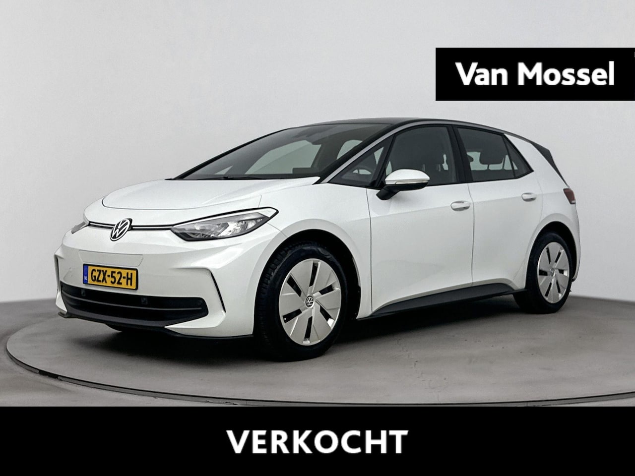 Volkswagen ID.3 - Pure Oranje Edition 52 kWh | Steunhaak | Stoel/stuur verwarming | Airco | Apple carplay | - AutoWereld.nl