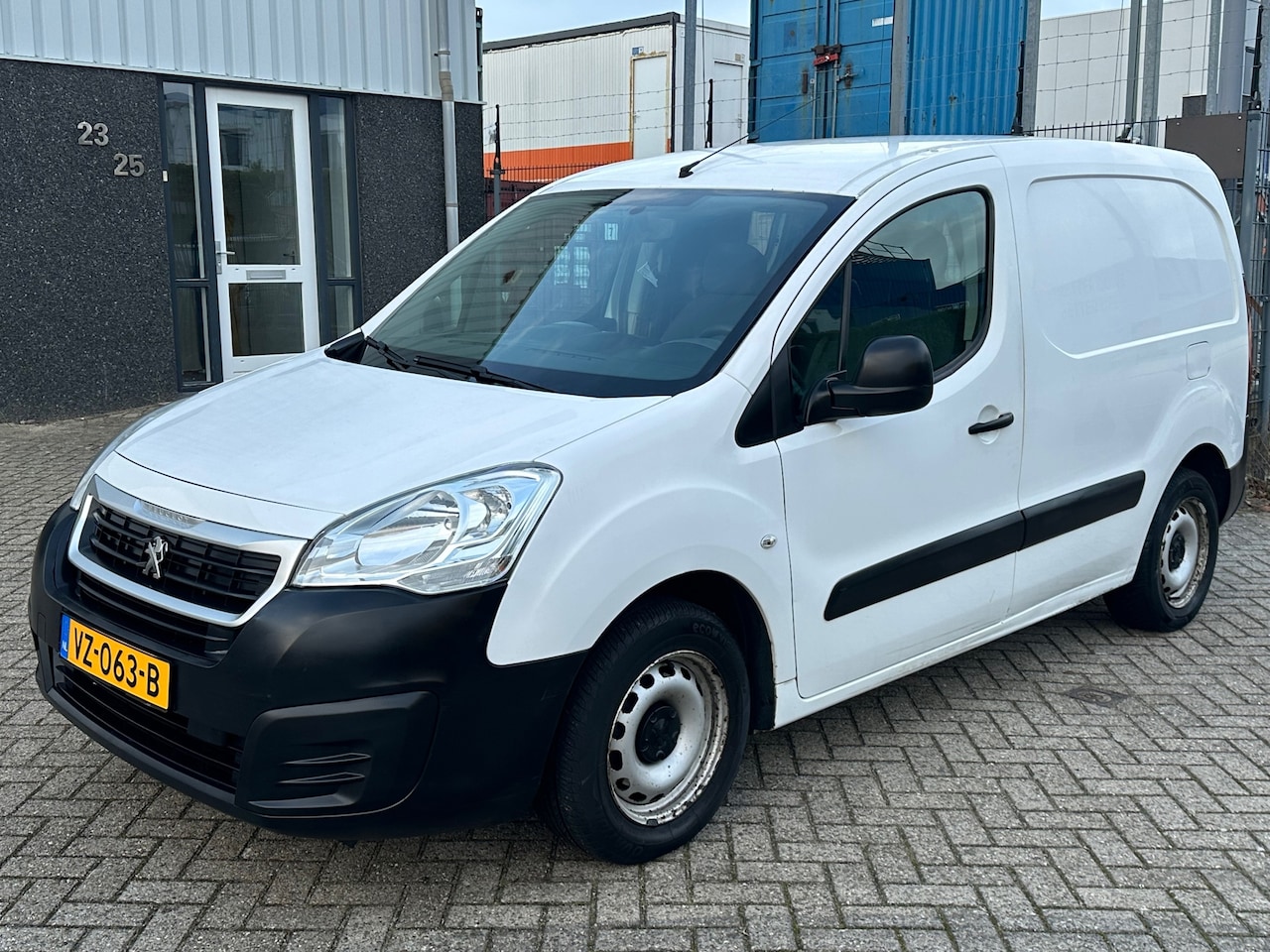 Peugeot Partner - 120 1.6 BlueHDi 75 L1 XR 2016 EURO 6 - AutoWereld.nl