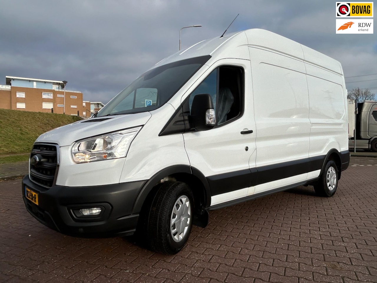 Ford Transit - 2.0 TDCI 130PK L3H3 Trend Euro 6 nw.staat - AutoWereld.nl