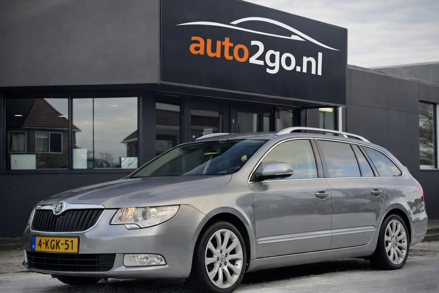 Skoda Superb Combi - 1.8 TSI ELEGANCE-LINE LEDER NAVI AIRCO LED LMV PDC - AutoWereld.nl