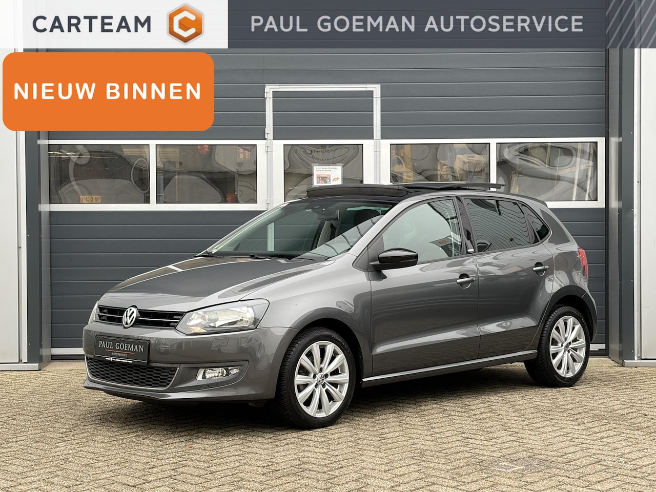 Volkswagen Polo - 1.2 TSI High Edition | Pano | Airco | Lichtmetaal | Parkeer sensoren | - AutoWereld.nl