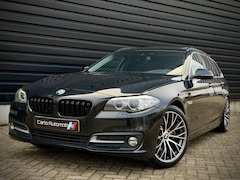 BMW 5-serie Touring - 520d Luxury Ed AUT|PANO|SPORTLEER|KEYLESS