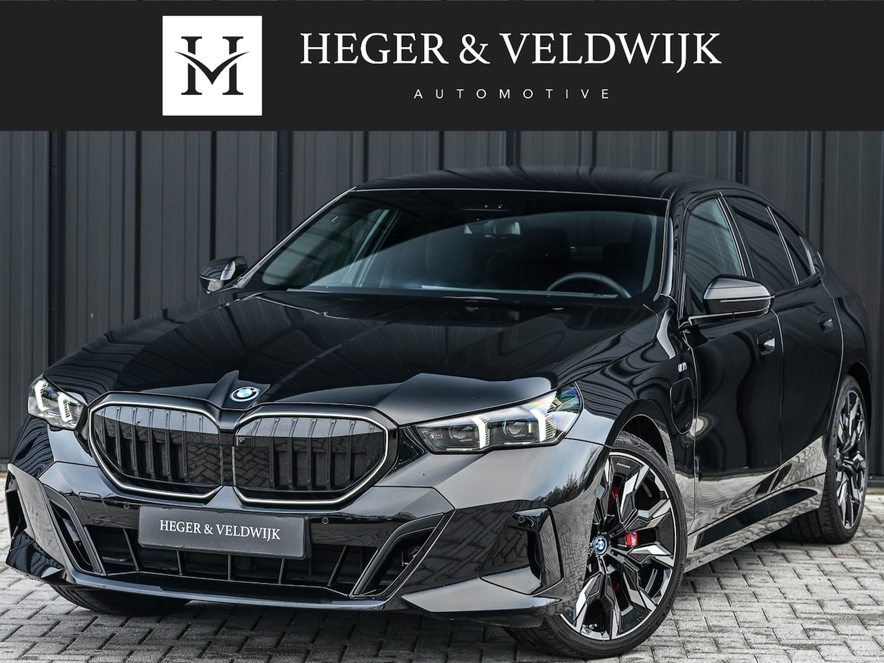 BMW 5-serie - 550e xDrive M Sport pro · Driving Assistant Professional · Stoel verwarming en ventilatie - AutoWereld.nl