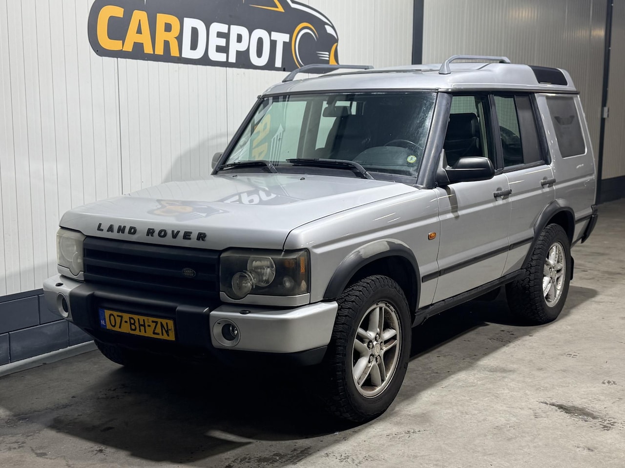 Land Rover Discovery - 2.5 Td5 E GANT Uitvoering Zeer netjes  Vol jaar APK Facelift - AutoWereld.nl