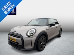 MINI Cooper - 1.5 Camden Go Edition FULL LED | STOELVERWARMING | CAMERA | APPLE CARPLAY | CLIMATE CONTRO