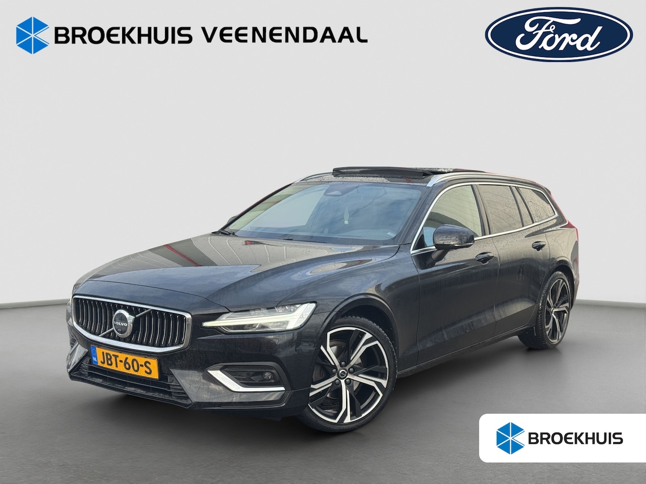 Volvo V60 - 2.0 D4 Inscription | Panoramadak | H&K Audio | Elek. Stoelen | Adap. Cruise | Stoelverwarm - AutoWereld.nl