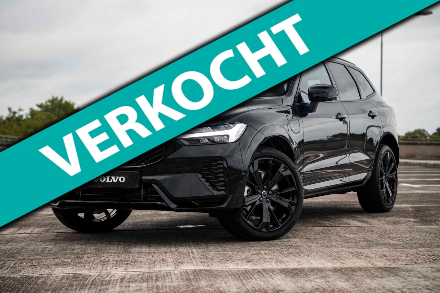 Volvo XC60 - 2.0 T6 AWD Plus Black Edition | NIEUWE AUTO!!! | Nieuw prijs € 80.790,- nu bij ons voor € - AutoWereld.nl