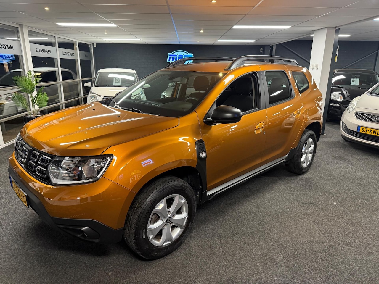 Dacia Duster - 1.2 TCe Comfort Zéér lage km-stand!!! - AutoWereld.nl