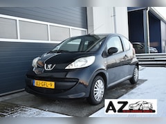Peugeot 107 - 1.0-12V XR