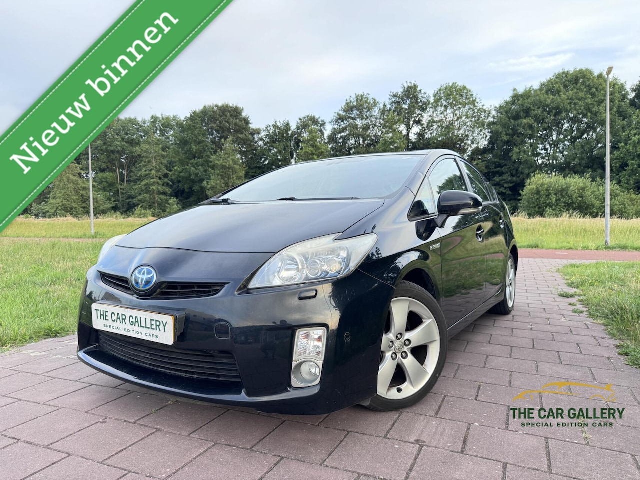 Toyota Prius - 1.8 Special Edition | Handgas | HUD | Vol Leder - AutoWereld.nl