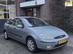 Ford Focus - 1.6-16V Futura Apk |Nap |5DR |Leer