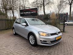 Volkswagen Golf - 1.6 TDI Comfortline Nav Clima 5Drs PDC Trekh